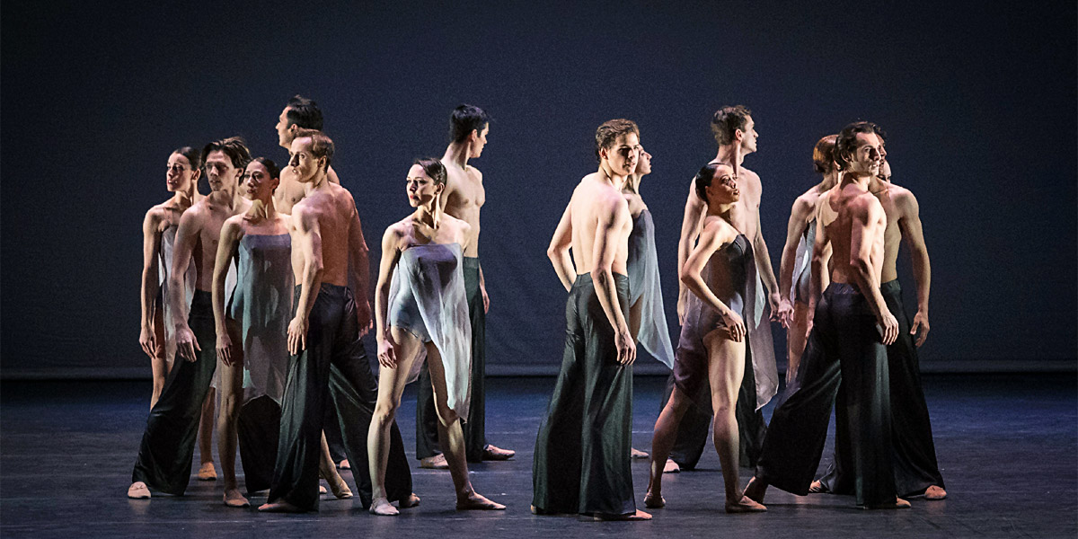 Edwaard Liang: »Murmuration« © Wiener Staatsballett/Ashley Taylor