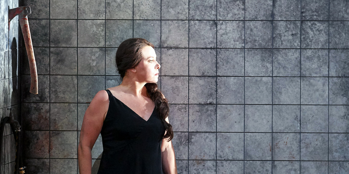 »Elektra«: Nina Stemme bei ihrem Rollen-Debut als Elektra © Wiener Staatsoper GmbH/Michael Pöhn