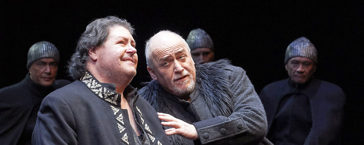 »Götterdämmerung«, 3. Aufzug: Stephen Gould (Siegfried) und Falk Struckmann (Hagen) © Wiener Staatsoper GmbH/Michael Pöhn