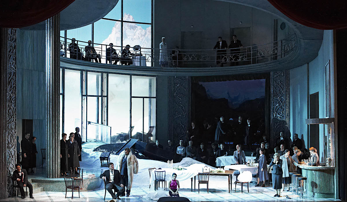 » La sonnambula «, 2. Akt (Archivbild) © Wiener Staatsoper GmbH/Michael Pöhn