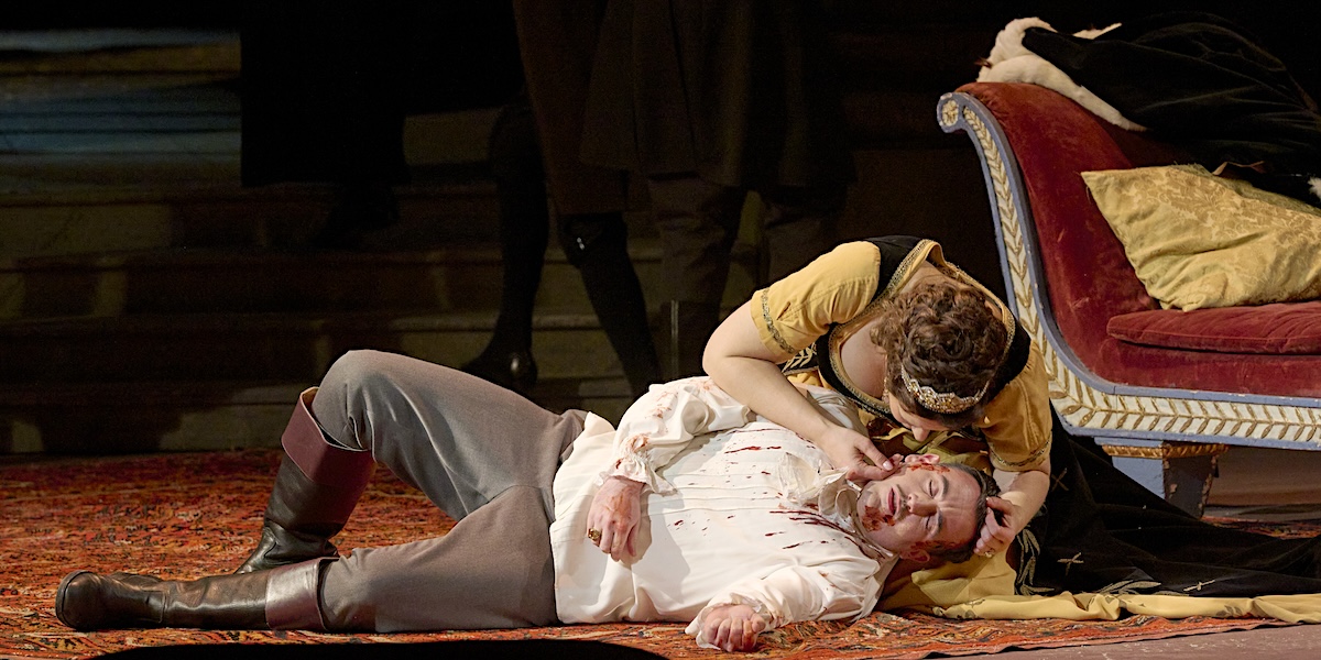» Tosca «, 2. Akt: Lise Davidsen (Floria Tosca) und Freddie de Tommaso (Mario Cavaradossi) © Wiener Staatsoper / Michael Pöhn