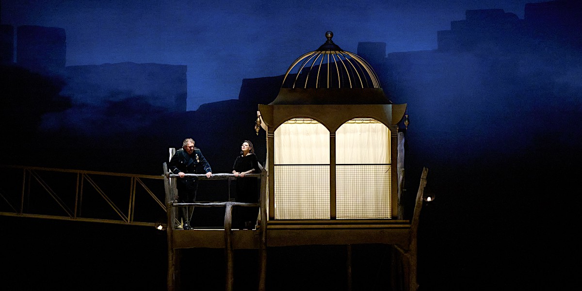 » Die Frau ohne Schatten «, 1. Aufzug: Tanja Ariane Baumgartner (Amme) und Andreas Schager (Kaiser) © Wiener Staatsoper GmbH/Michael Pöhn