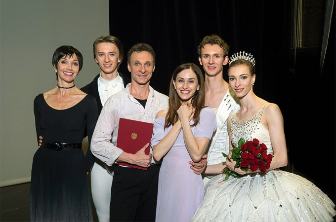 Isabelle Guérin, Vadim Muntagirov, Manuel Legris, Marianela Nuñez, Semyon Chudin und Olga Smirnova Facebook-Seite des Wiener Staatsballetts