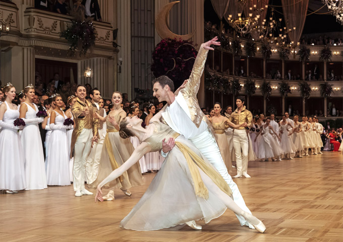 Opernball 2020: Die Erste Solotänzerin Olga Esina und der Direktor des Wiener Staatsballetts, Manuel Legris Wiener Staatsoper GmbH/Michael Pöhn