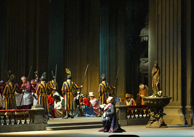 »Tosca«, 1. Akt: Das Te Deum in Sant’Andrea Della Valle © Wiener Staatsoper GmbH/Michael Pöhn