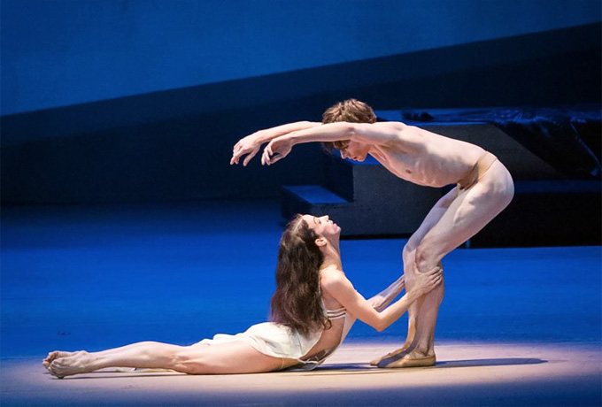 »Josephs Legende«: Patrizia Friza (Potiphars Weib) und Géraud Wielick (Joseph) beim großen Pas de deux © Wiener Staatsoper GmbH (Wiener Staatsballett)/Ashley Taylor