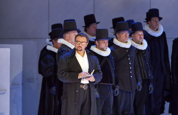 »Don Carlos«: Igor Golovatenko (Rodrigue) bei seinem Debut an der Wiener Staatsoper © Wiener Staatsoper GmbH/Michael Pöhn