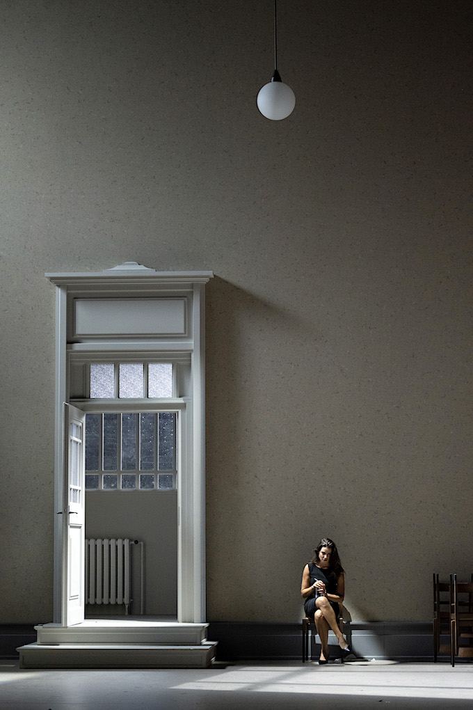 » Il trittico « — » Suor Angelica «: Asmik Grigorian (Suor Angelica) im Finale der Oper © Salzburger Festspiele/Monika Rittershaus