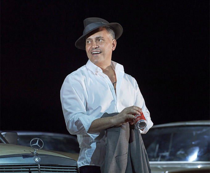 »Carmen«, 3. Akt: Erwin Schrott als Escamillo in einem hervorragenden Photo von Michael Pöhn © Wiener Staatsoper GmbH/Michael Pöhn