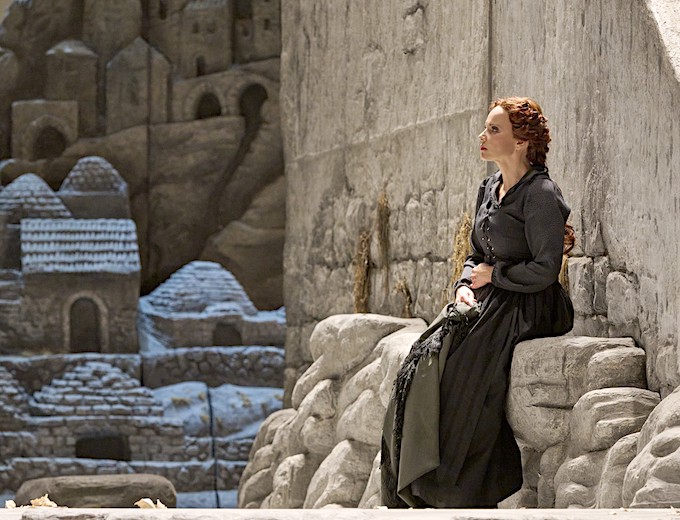 » Cavalleria rusticana «: Elīna Garanča als Santuzza © Wiener Staatsoper/Michael Pöhn