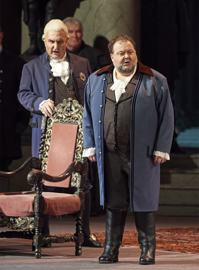 »Tosca«, 2. Akt: Ludovic Tèzier (Barone Scarpia) und Fabio Sartori (Mario Cavaradossi) bei ihren Rollen-Debuts an der Wiener Staatsoper © Wiener Staatsoper GmbH/Michael Pöhn