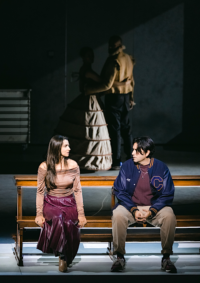 » Don Carlo «, 4. Akt: Asmik Grigorian (Elisabetta di Valois) und Joshua Guerrero (Don Carlo) © Frol Podlesnyi