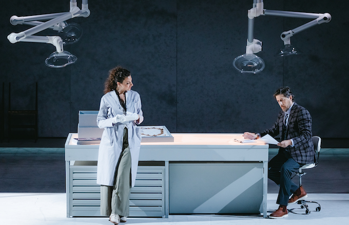 » Don Carlo «, 3. Akt: Eve-Maud Hubeaux (La Principessa d'Eboli) und Roberto Tagliavini (Filippo II) © Frol Podlesnyi