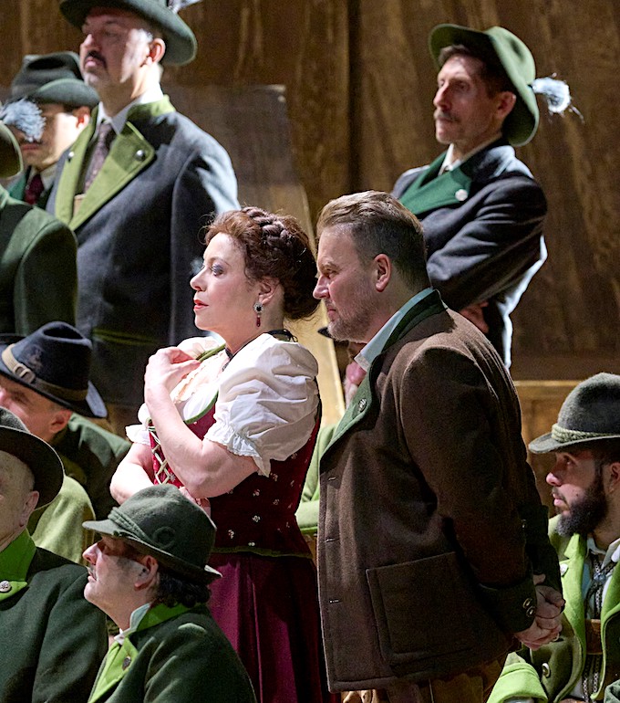 » Lohengrin «, 1. Aufzug: Nina Stemme (Ortrud) und Friedrich, Graf von Telramund (Tomasz Konieczny) © Wiener Staatsoper GmbH/Michael Pöhn